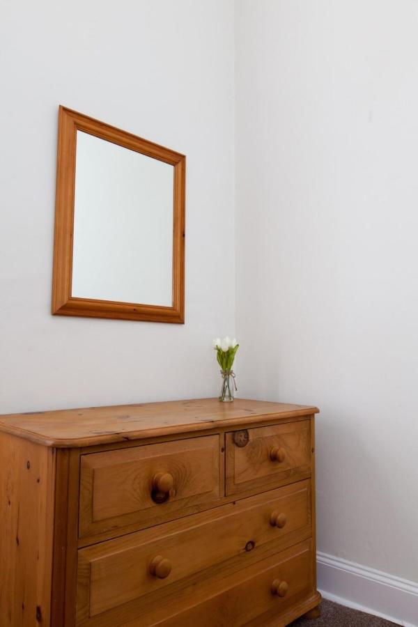 Spacious And Bright Polworth Flat Edinburgh Exterior photo